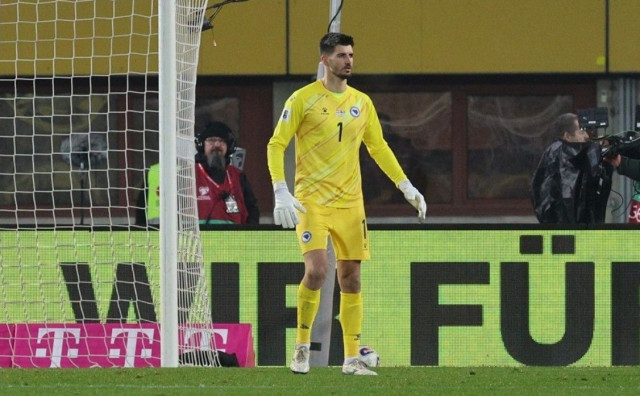 Nikola Vasilj: 'Ovo boli nenormalno, jedva sam ustao iz svlačionice'