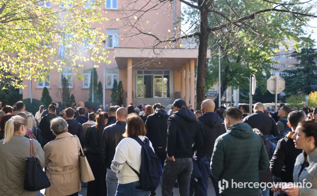 Vlada HNŽ i sindikati zdravstva ponovno za stolom: 'Ovakva ponuda Vlade teško može završiti dogovorom'