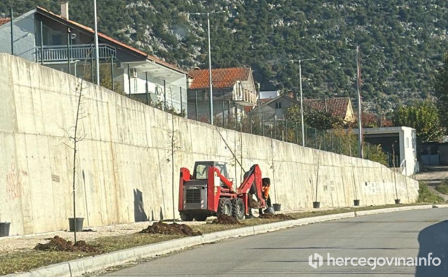 Još jednom poništena suglasnost za nogostup u Mostaru, šetnica na čekanju, solarni kablovi provučeni