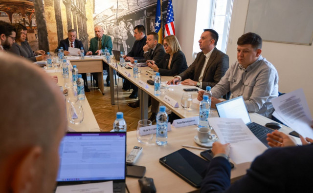 Veleposlanstvo SAD-a: Dogovorite se s Hrvatskom i krenite u radove plinovoda Južna interkonekcija