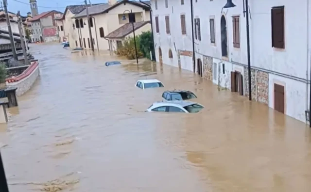 Sjever Italije pogodilo razorno nevrijeme, nestale dvije osobe, opasnost od klizišta