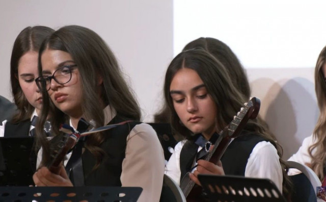 Prva tamburaška obrada Thompsonove pjesme 'Gospin dom'