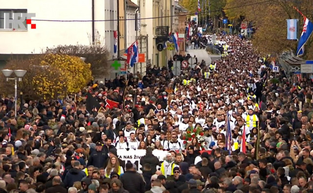 Akademski zbor Pro musica iz Mostara uzveličao svetu misu u Vukovaru
