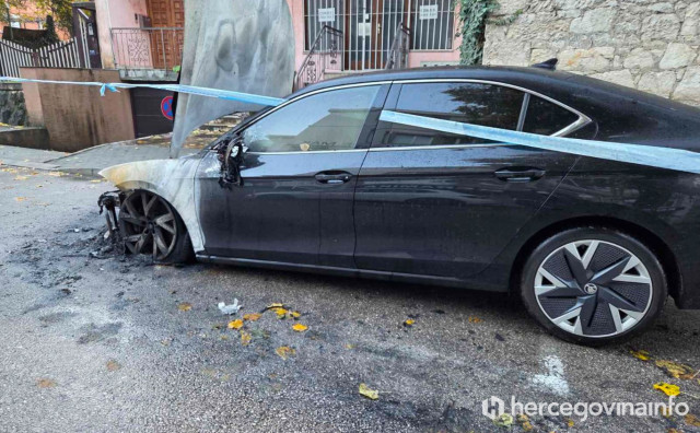 Privedena osoba zbog sumnje na paljenje službenog automobila gradonačelnika Mostara