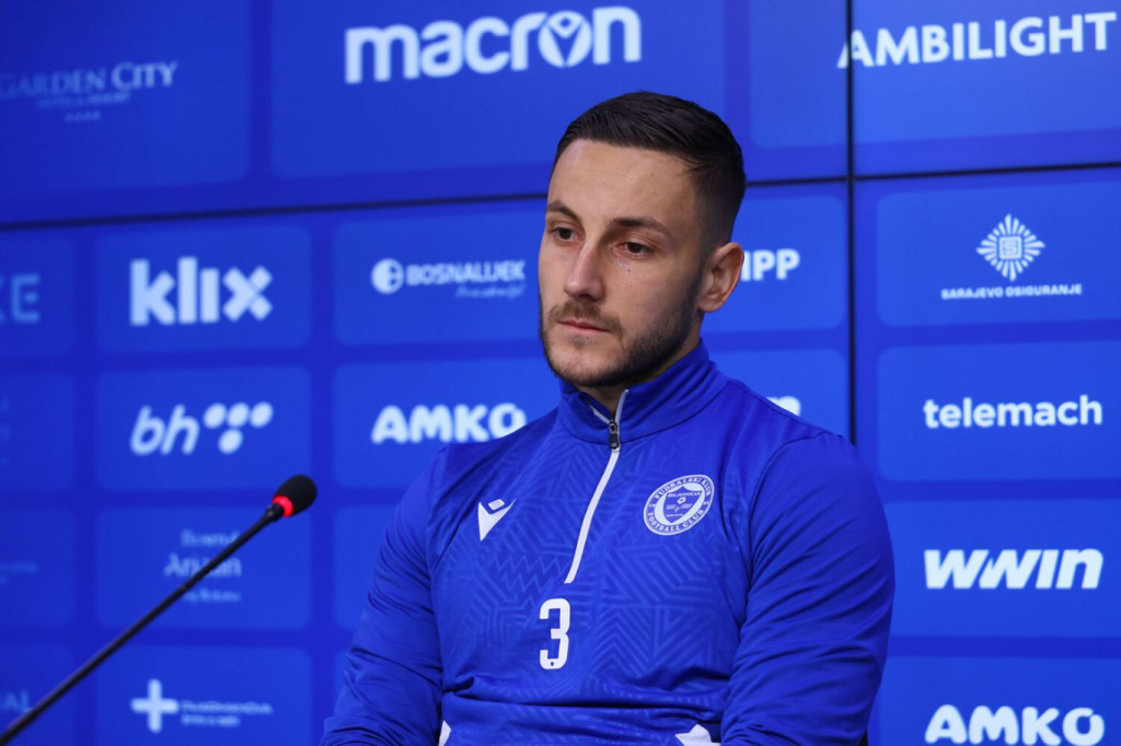 Enes Alić Željezničar