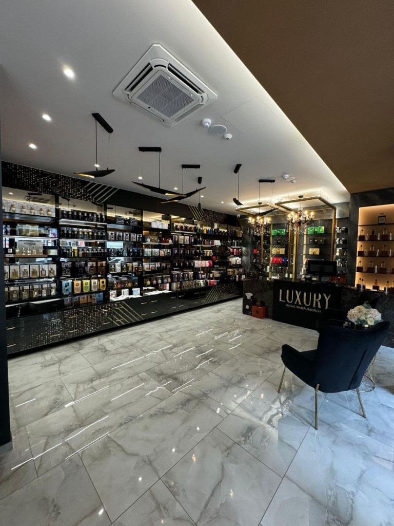 LUXURY PARFUMERIJA