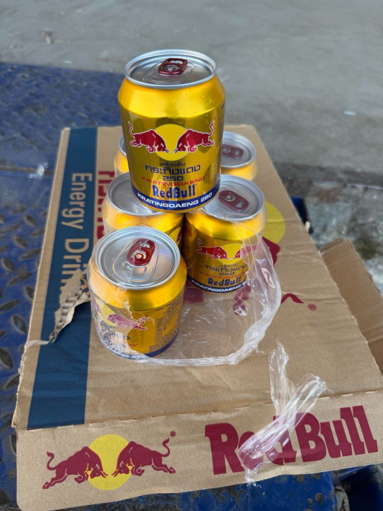 Oduzeto gotovo 70.000 limenki lažnog Red Bulla