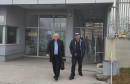 Dževad Mlaćo (lijevo) ispred zgrade Suda Bosne i Hercegovine