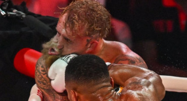 Anthony Joshua nokautirao Jakea Paula u šestoj rundi