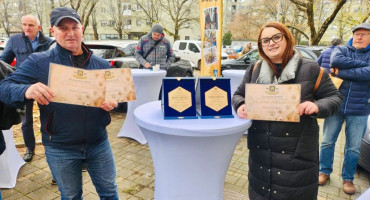 Pčelar iz Konjica sa svojim livada i kesten medom najbolji u Zagrebu