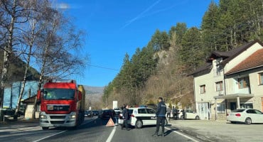 prometna nesreća M-17 Bradina