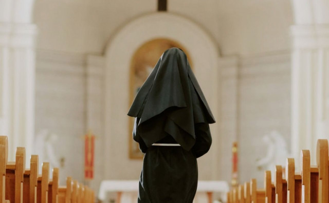 Policija: Časna sestra izmislila napad