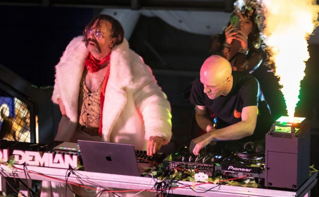 Član benda Let 3 u sasvim drugom izdanju - predstavio je svoj alter ego