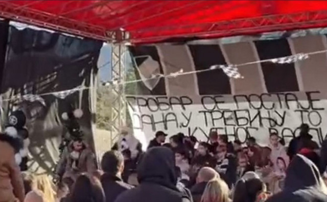 Djed Božićnjak morao zaprijetiti kako bi uveo red: 'Neće nitko dobiti paketiće'