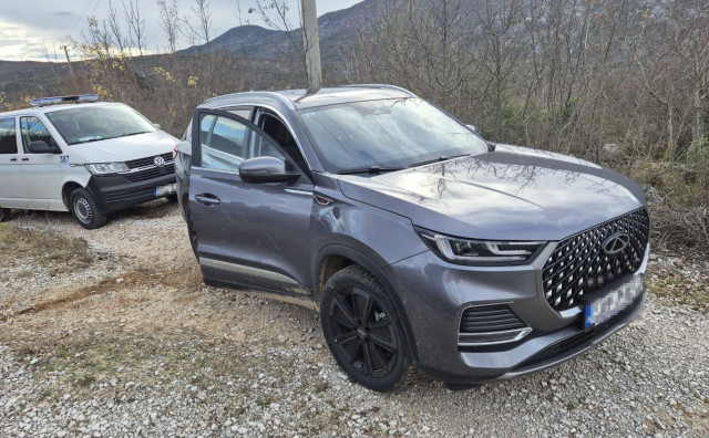 Kod Gruda uhićen Ukrajinac u pokušaju krijumčarenja sedmero državljana Turske