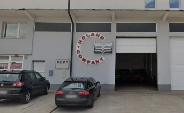 Privedene četiri osobe iz tvrtke Holand taxi