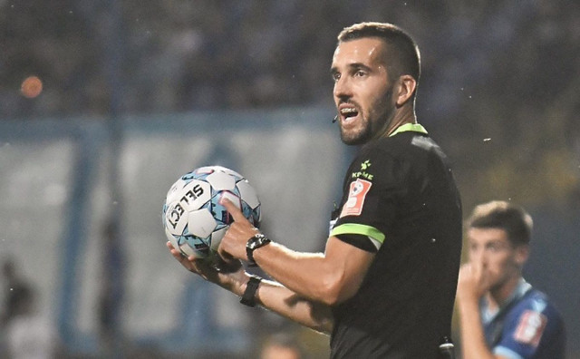 Navijači Borca mogu biti zahvalni Gigoviću, gostima dao čak 12 žutih kartona