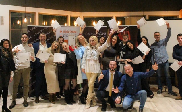U Mostaru završena prva generacija Škole Vina, certifikate primilo više od 35 polaznika