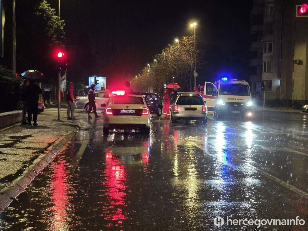 Prometna u mostarskom naselju Tekija