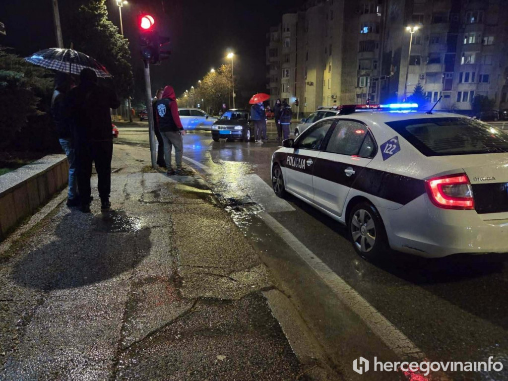 Prometna u mostarskom naselju Tekija