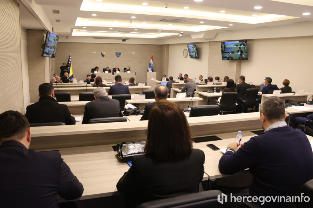 Skup&scaron;tina hnž