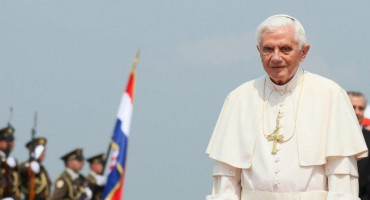 Benedikt XVI.