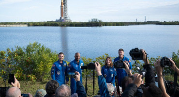 Čovječanstvo se opet sprema na put prema Mjesecu.