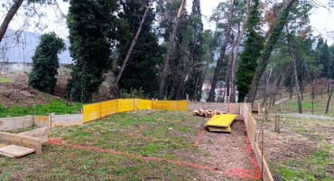 Male stepenice Bijeli brijeg