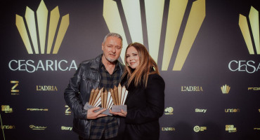 Thompson Cesarica četiri nagrade