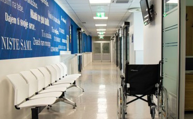 Potvrđena optužnica za sporne natječaje u UKC-u Tuzla u korist tvrtke iz Mostara, posljedice snosili onkološki pacijenti