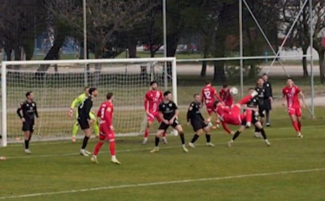 Novi igrač Zrinjskog atraktivnim škaricama zabio gol Posušju