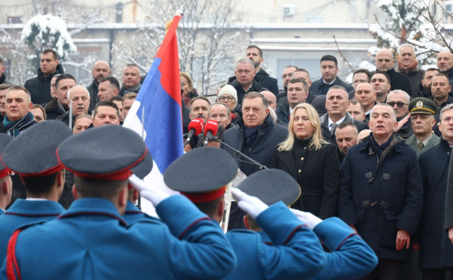 Svečani mimohod u Banjoj Luci povodom Dana Republike Srpske