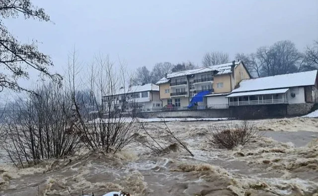 U Foči proglašeno izvanredno stanje