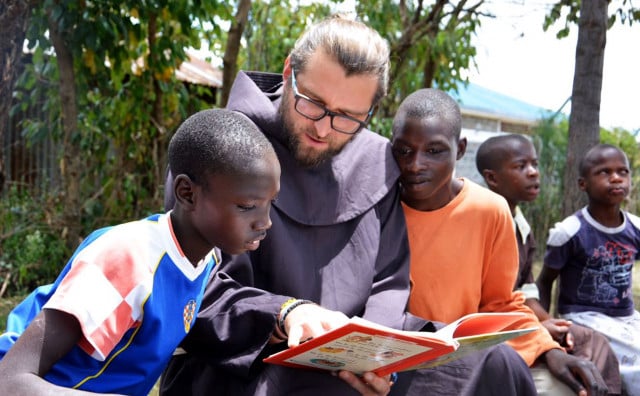 Svećenik iz Bugojna već 20 godina pomaže siromašnima u Africi i brine o 16 crkvi