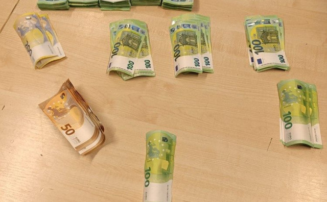 Državljanin BiH pokušao prenijeti veću količinu gotovine preko granice pa kažnjen s više od 13 tisuća eura