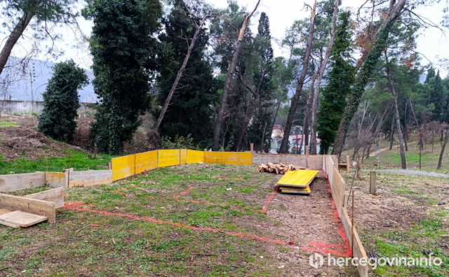 Inspekcija zatvorila gradilište u zelenoj oazi Mostara, protiv gradnje i HDZ-ovci