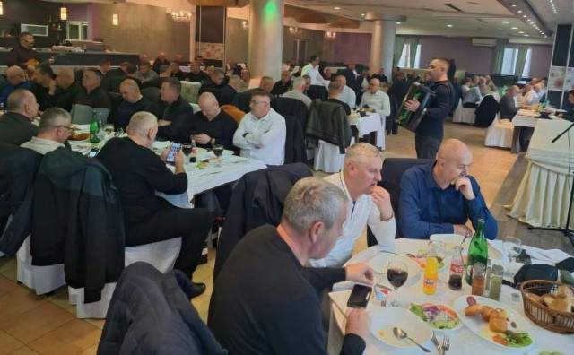 MUP HNŽ u mirovinu ispratio 161 službenika