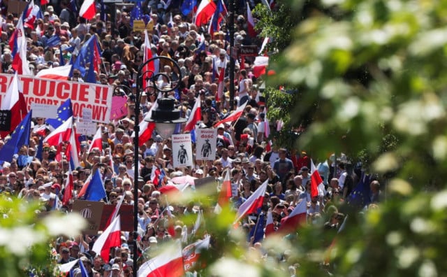 Poljska odgađa uvođenje eura zbog jakog zlota