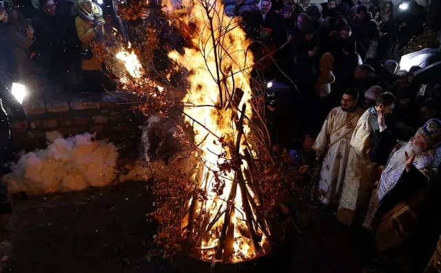 Pravoslavni vjernici u Sarajevu obilježili Badnje večer