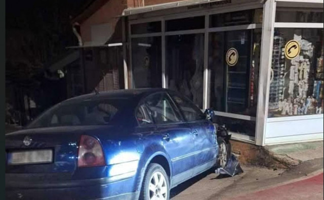 Međugorje: Vozač izgubio nadzor nad vozilom i udario u poslovne objekte