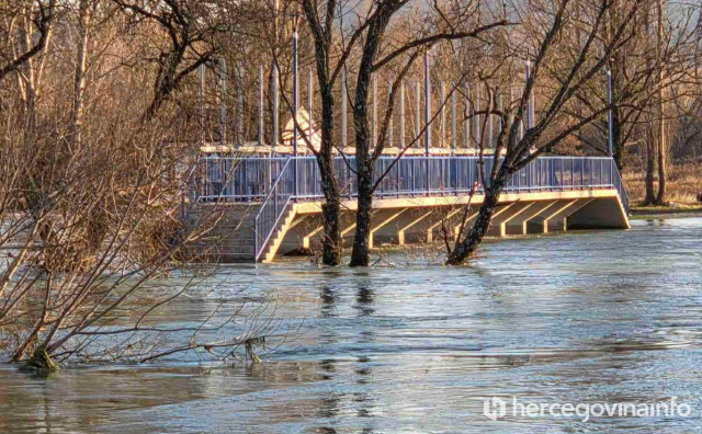 Vodostaj Bune napokon opada nakon rekordnih poplava, pogledajte stanje na terenu