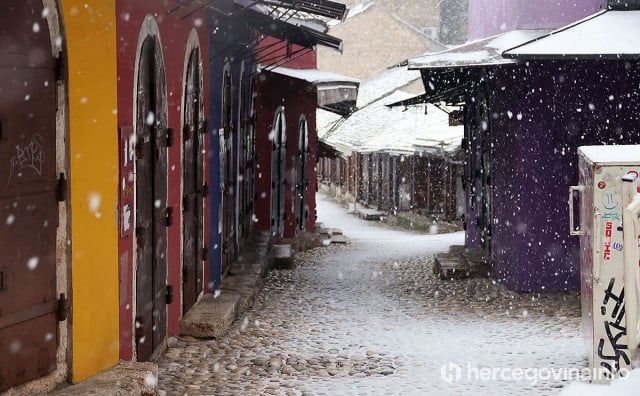 Inspekcija zbog snijega izlazi na mostarske ulice, kazne do 10 tisuća maraka