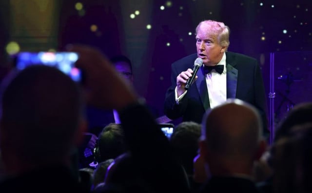 Trump još jednom pokazao vjernost Aspirinu, otkrio zašto ne sluša liječnike po tom pitanju