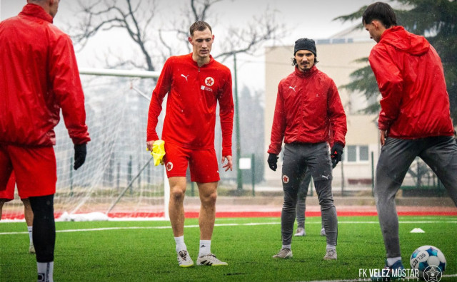 Velež poražen na startu priprema u Medulinu, Poljaci slavili sa 2:1