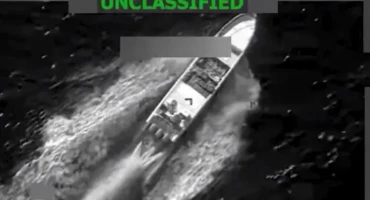 Amerika napala brod u Tihom oceanu