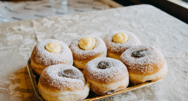 Bomboloni