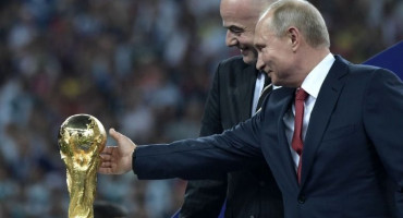 Gianni Infantino i Vladimir Putin