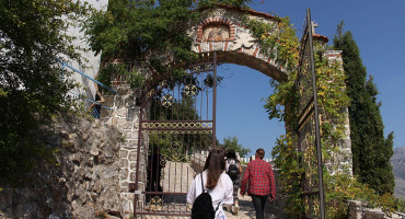 manastir Zavala Ravno