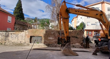 ruševine ulica kraljice Katarine