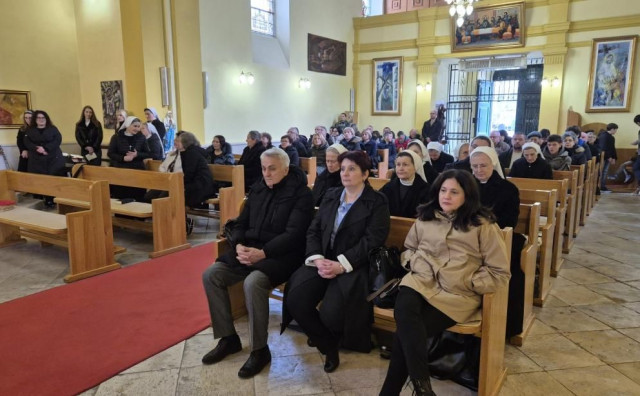 Mons. Ratko Perić predvodio misu povodom 60 godina sestara milosrdnica u Trebinju